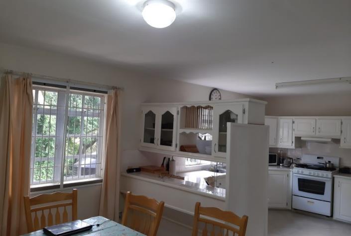 Image No.6-5 Bed House for sale