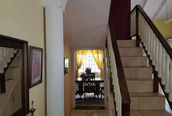 Image No.10-9 Bed House for sale