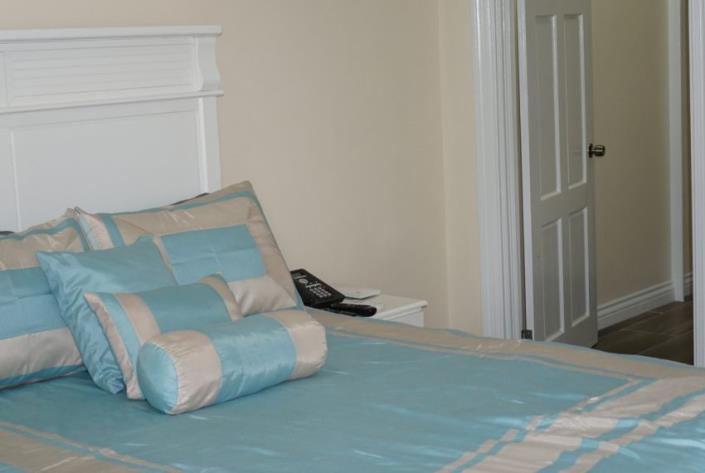 Image No.7-15 Bed Commercial for sale