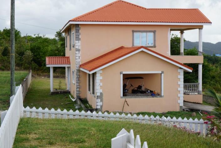 Image No.22-15 Bed Commercial for sale