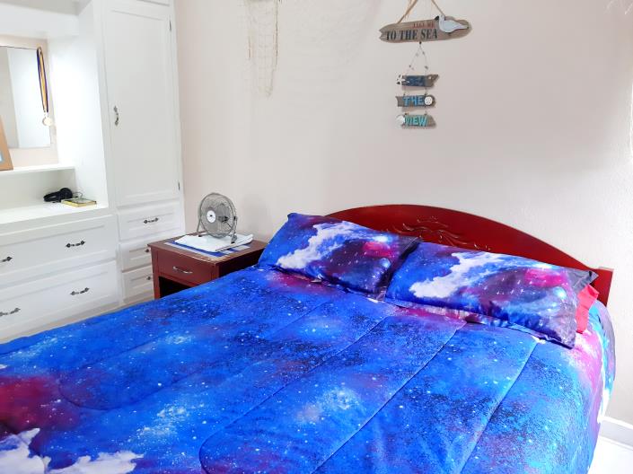 Image No.18-4 Bed House for sale