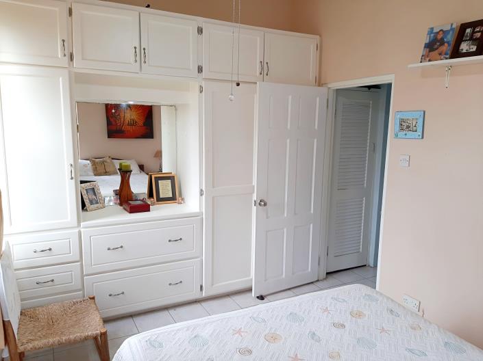 Image No.23-4 Bed House for sale