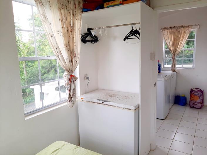 Image No.27-4 Bed House for sale