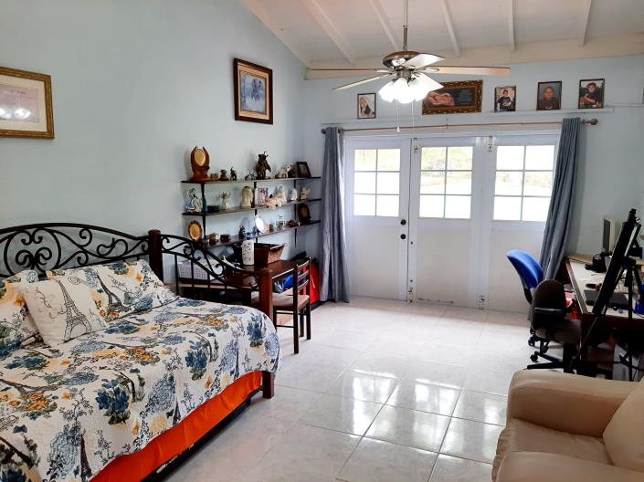 Image No.7-4 Bed House for sale