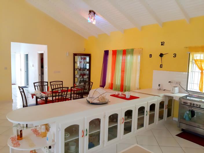 Image No.7-4 Bed House for sale