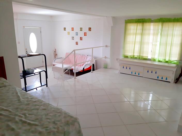 Image No.14-4 Bed House for sale