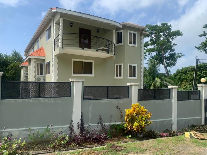 Image No.6-25 Bed House for sale