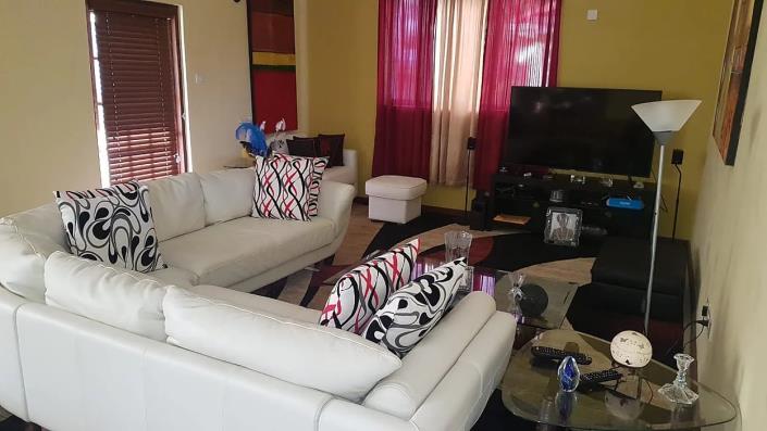 Image No.11-25 Bed House for sale