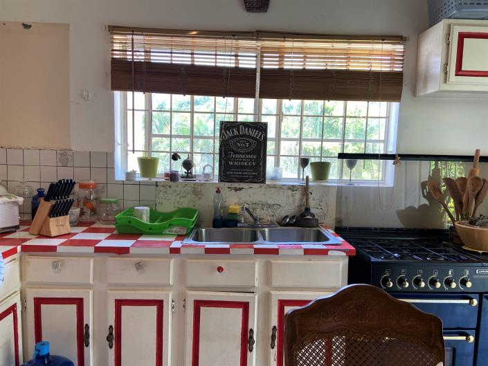 Image No.7-7 Bed House for sale