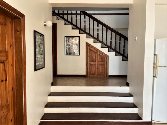 Image No.12-3 Bed House for sale