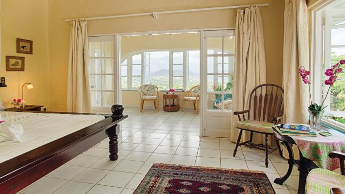 Image No.11-5 Bed House for sale