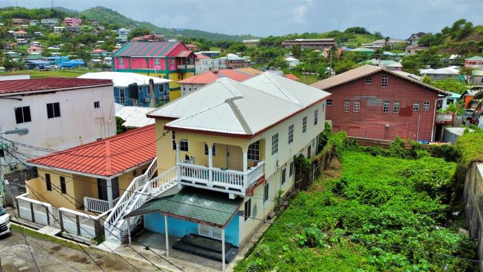 Image No.3-3 Bed House for sale