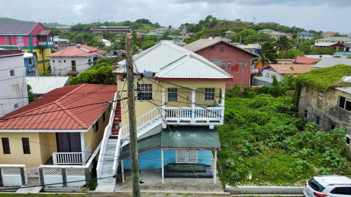 Image No.4-3 Bed House for sale