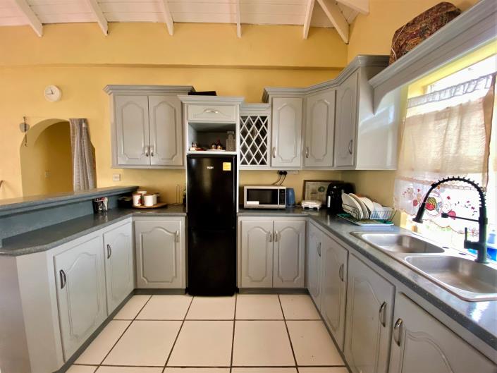 Image No.7-3 Bed House for sale