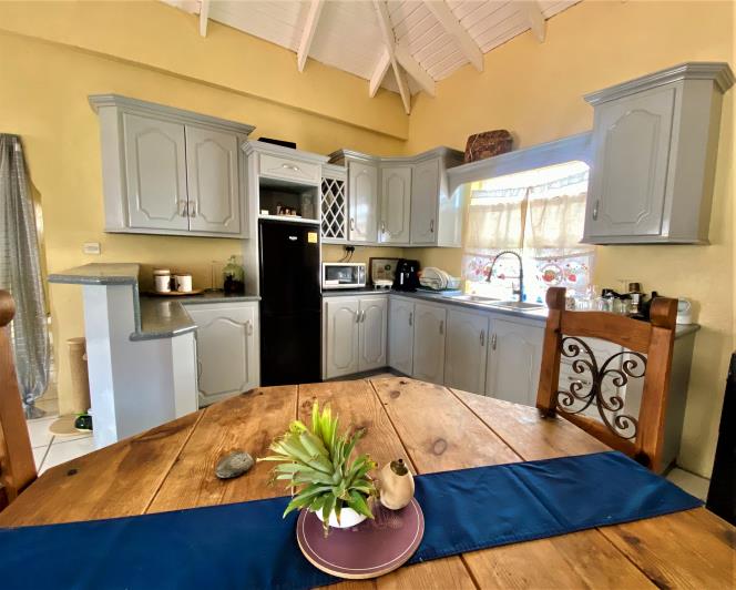 Image No.8-3 Bed House for sale