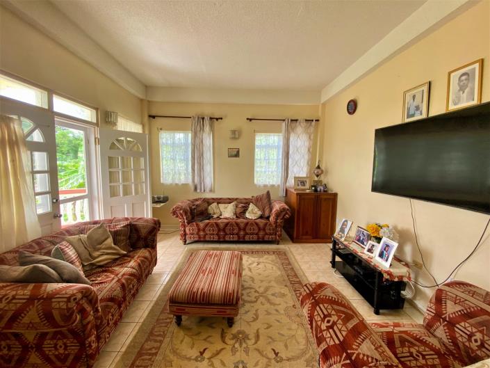 Image No.4-5 Bed House for sale