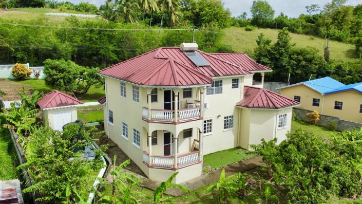 Image No.2-5 Bed House for sale