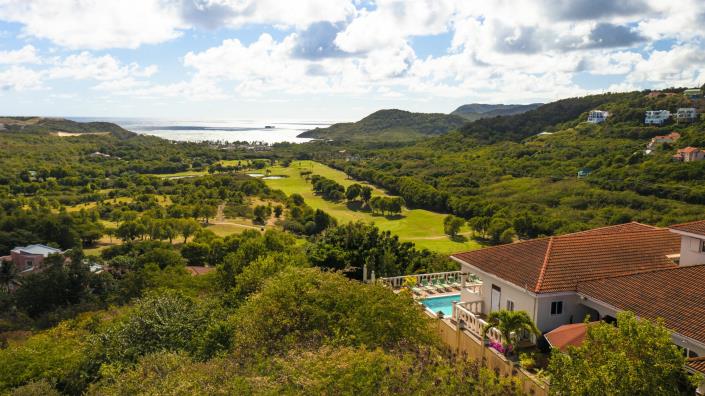 Image No.2-9 Bed Villa for sale