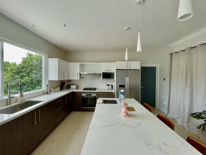 Image No.3-4 Bed Villa for sale