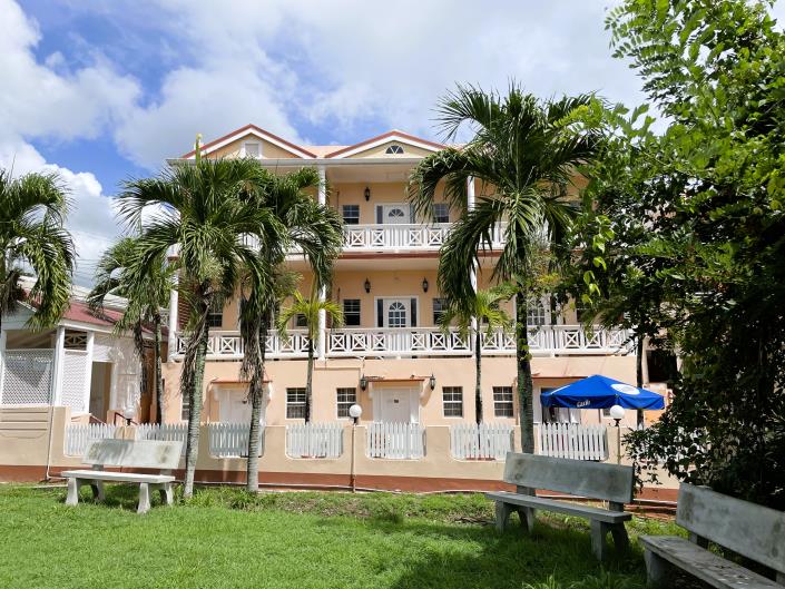 Image No.9-22 Bed Hotel for sale