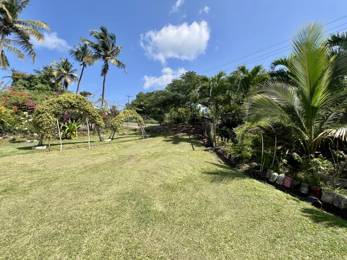 Image No.5-6 Bed Semi-Detached for sale