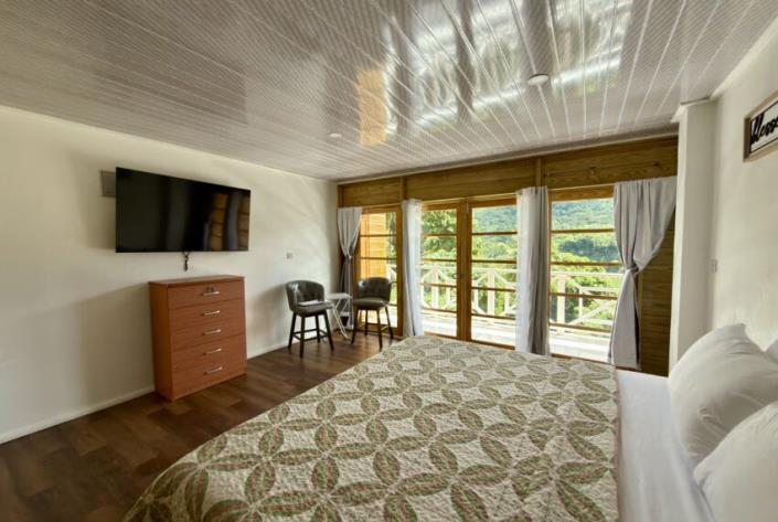 Image No.9-5 Bed Villa for sale