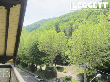 ahr0chm6ly9jzg4uagvzdglhlmltbw8vaw1hz2uvvevom