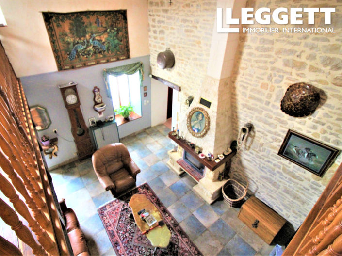 Image No.4-7 Bed House for sale