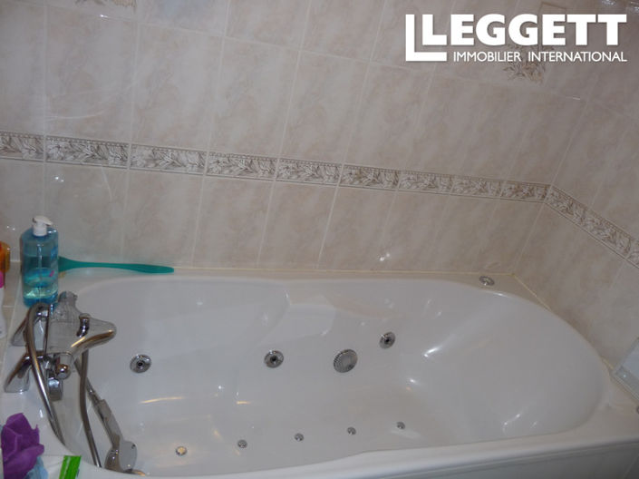 Image No.4-3 Bed House for sale