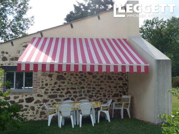 Image No.8-3 Bed House for sale