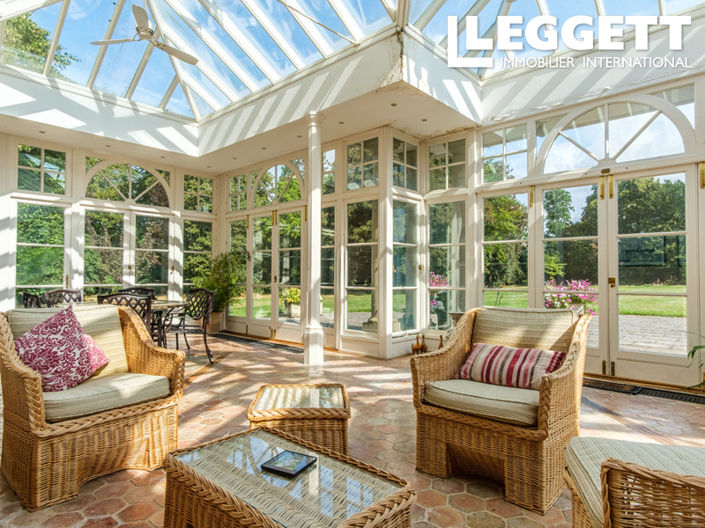 Image No.7-20 Bed House for sale