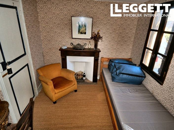 Image No.6-4 Bed House for sale