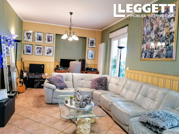 Image No.6-3 Bed House for sale