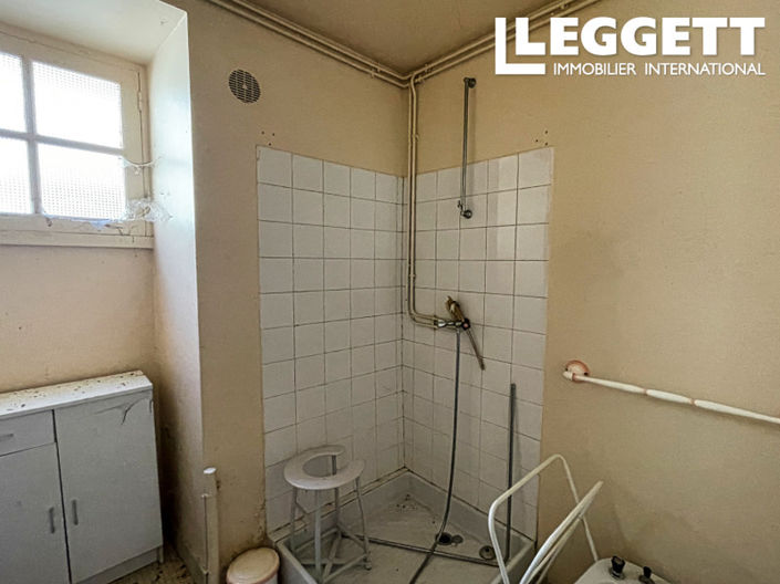 Image No.6-3 Bed House for sale