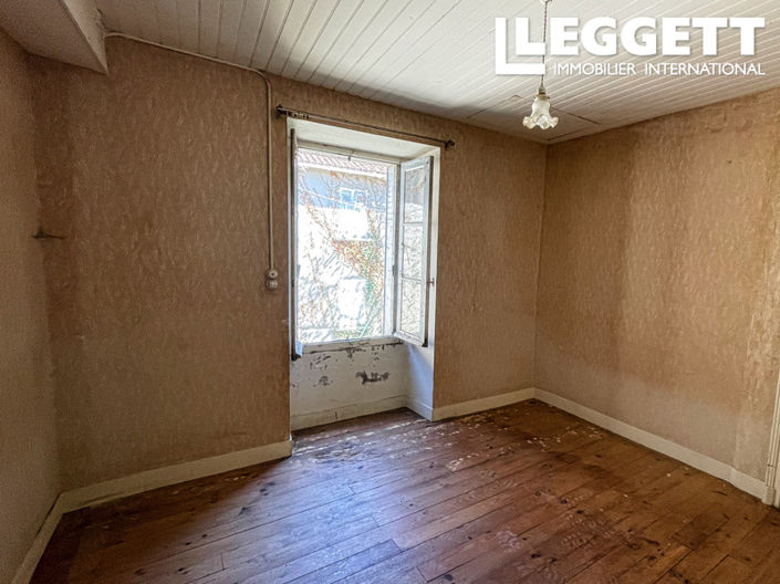 Image No.7-3 Bed House for sale