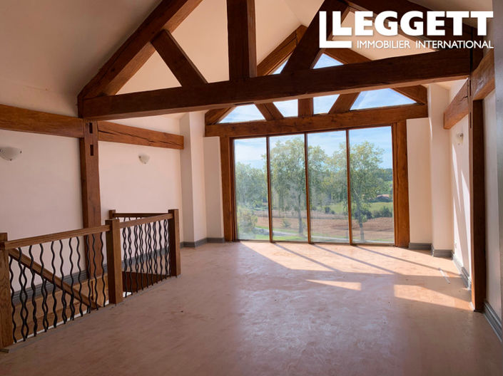 Image No.4-5 Bed House for sale