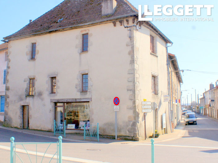 Image No.1-3 Bed House for sale