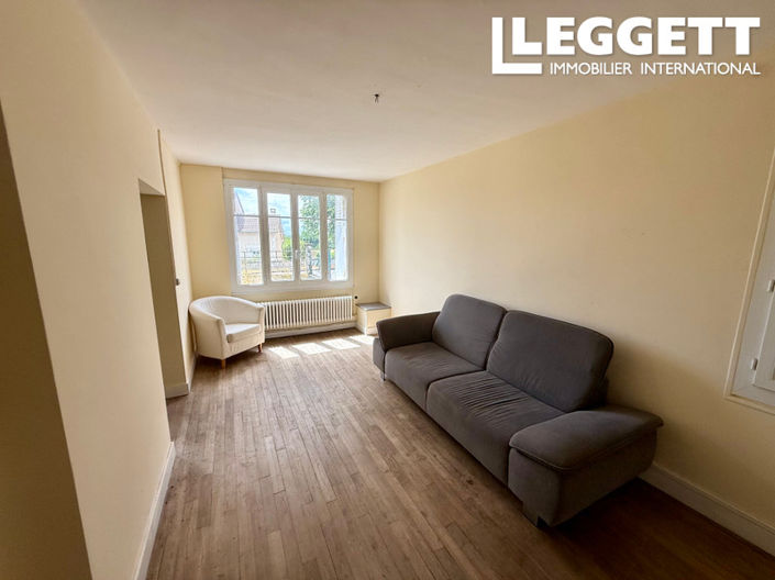 Image No.7-3 Bed House for sale