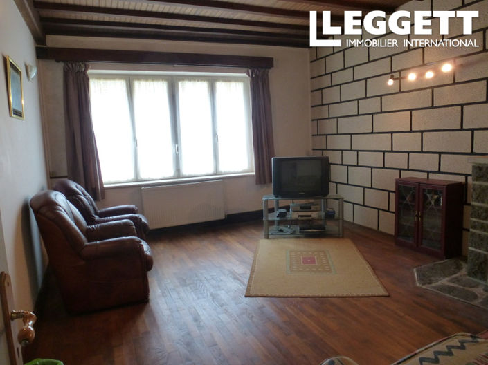 Image No.10-2 Bed House for sale