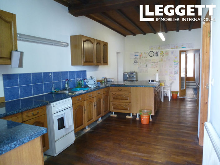 Image No.5-2 Bed House for sale