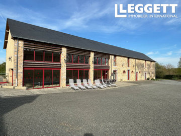 ahr0chm6ly9jzg4uagvzdglhlmltbw8vaw1hz2uvvevom