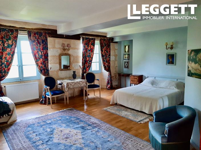 Image No.10-9 Bed Chateaux for sale