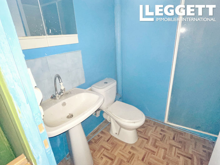 Image No.10-2 Bed House for sale