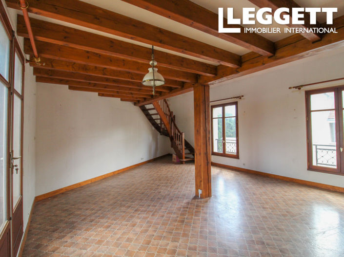 Image No.8-4 Bed House for sale