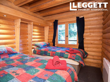 ahr0chm6ly9jzg4uagvzdglhlmltbw8vaw1hz2uvvevom