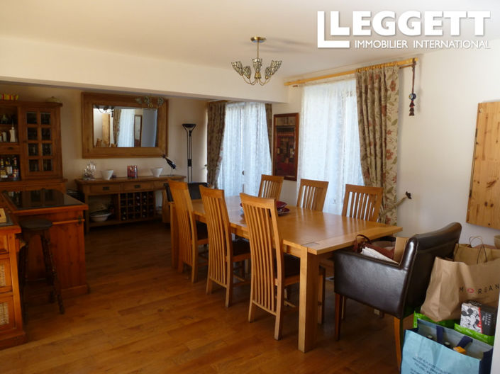 Image No.4-4 Bed House for sale