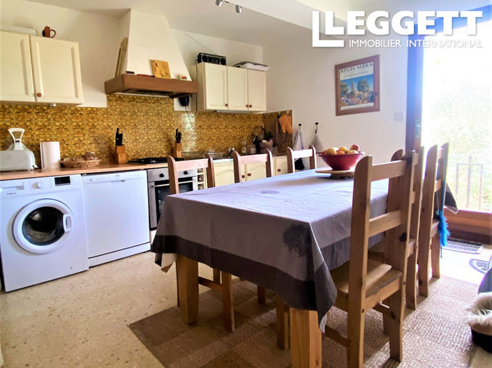 Image No.9-3 Bed House for sale