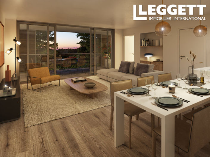 Image No.6-2 Bed House for sale