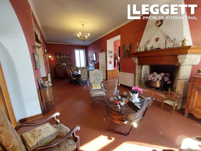 Image No.2-9 Bed House for sale