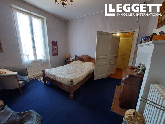 Image No.6-9 Bed House for sale